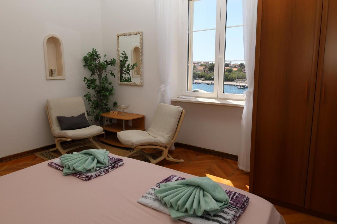 Apartman Dajana Supetar Dış mekan fotoğraf