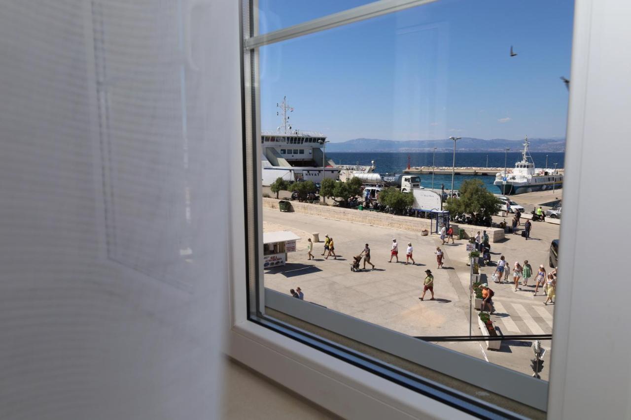 Apartman Dajana Supetar Dış mekan fotoğraf