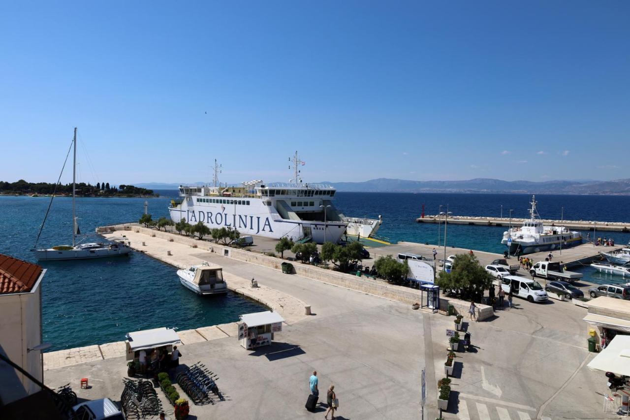 Apartman Dajana Supetar Dış mekan fotoğraf